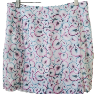 Greg Norman Lily Print 18" Golf Short Size M  NWOT